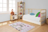 Çocuk Halısı ve Bebek Halısı Yıkanabilir Kaymaz Taban Zürafa Figür Gri Pembe Dijital Baskı HC008 - 4