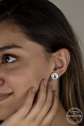Swarovski Crystal Kadın Çivili 12 mm Gümüş Küpe - 1