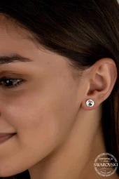 Swarovski Crystal Kadın 8 mm Çivili Gümüş Küpe - 1