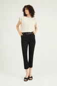 Quzu Beli Kemerli Kadın Pantolon - 1