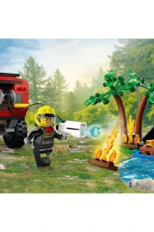Lego City 4x4 Kurtarma Botlu İtfaiye Kamyonu 60412,Kamp Çadırı ve İtfaiyeci Minifigürü İçeren 301 Parça Yapım Seti - 7