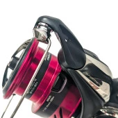 Daiwa Ninja 23 LT 4000 C Spin Olta Makinesi - 3
