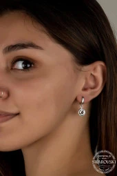 Swarovski Crystal Kadın Beyaz Sallantılı Gümüş Küpe - 1
