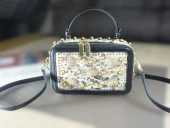 İthal Gold Aksesuarlı Özel Tasarım Çanta - 1