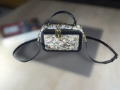 İthal Gold Aksesuarlı Özel Tasarım Çanta - 3