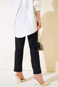 Beli Cırtlı Çizgili Pantolon Siyah thumbnail 3