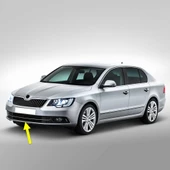Skoda Superb 2014-2015 Ön Tampon Orta Izgarası Krom Çıtalı 3T0853677B thumbnail 1