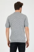 Gri Erkek Yuvarlak Yaka Desenli Örme T-shirt - 3