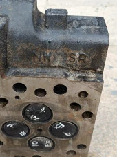 Cummins ISC İş Makinesi Motor Silindir Kapağı 4942115 2.El thumbnail 12