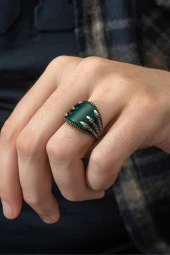 Yeşil Akik Taşlı Pençeli 925 Gümüş Erkek Yüzük thumbnail 1