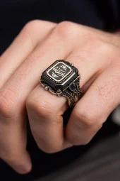 Hasbiyallah Yazılı Kare Siyah Taşlı 925 Gümüş Erkek Yüzük thumbnail 1