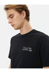 Slogan Baskılı Tişört Slim Fit Bisiklet Yaka Kısa Kollu thumbnail 1