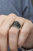 Karpuz Kesim Siyah Taşlı 925 Gümüş Erkek Yüzük thumbnail 7