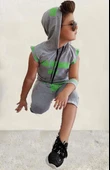 Erkek Çocuk Fashıon Boy Yazı Baskılı Kapişonlu Kolsuz Sweatshirt Gri Şortlu Takım thumbnail 5
