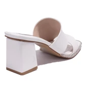 Dagoster DZA07-1136745C Beyaz Rugan Klasik Taşlı Topuklu Kadın Terlik - 4