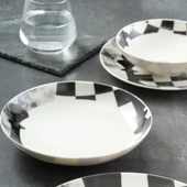 GÜRAL PORSELEN Camelia 4 Parça Sıngle Yemek Takımı Satranç Şah thumbnail 4