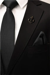 Esgue Siyah Slim Kravat Mendil & Gold Renk Çapa Broş Erkek Hediye Seti thumbnail 2