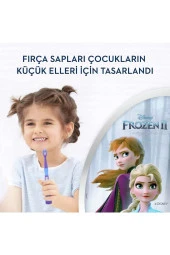 Oral-B Stages Çocuk Diş Fırçası ( 2 - 4 Yaş ) - 8