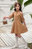 Kız Çocuk Omuzu ve Yakası Taş İşlemeli Kahverengi Elbise thumbnail 2