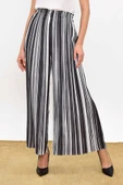 Bel Lastikli Renkli Çizgi Desenli Pantolon 0204 Siyah thumbnail 1