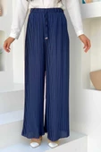 Bel Lastikli Bağcık Görünümlü Piliseli Pantolon 0129 Lacivert thumbnail 1