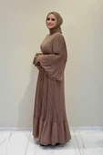 Büyük Beden Piliseli Fırfır Görünümlü Astarlı Şifon Elbise 3404-1 Vizon thumbnail 3
