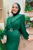 Tüylü Kuyruklu Kemer Aksesuarlı Saten Abiye Elbise 3869 Zümrüt thumbnail 4