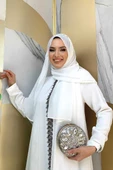 Pelerinli Ön Kısım İşleme Detay Şallı Elbise 3868 Ekru - 4