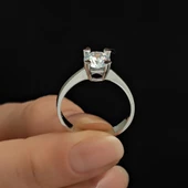 Kalpli Montür Swarovski Taşlı 925 Gümüş Tektaş Yüzük thumbnail 5