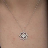 Gümüş Kar Tanesi Kadın Kolye thumbnail 4