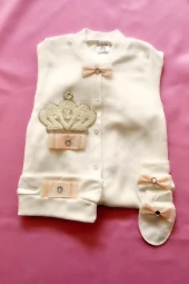 Kurdele Detaylı Taş Işlemeli Beyaz 3'lü Bebek Tulum Seti thumbnail 9