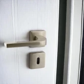 Tog Saten Oda Kapı Kolu Kare Rozetli Sürgülü ve Çelik Kapı Kulpu Uyumlu Sağa Sola Uygun Kapı Kolları thumbnail 3