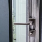 Tog Mat Füme Wc Banyo Uyumlu Kapı Kolu Kare Rozetli Kapı Kulpu Sağa Sola Uygun Kapı Kolları thumbnail 3