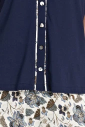 Kadın Çicek Desenli Önden Düğmeli V Yaka Kapri Pijama Takımı - 4