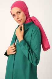 Allday Zümrüt Yeşili Basic Gizli Patlı Uzun Gömlek thumbnail 1