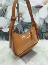 Baget Kemer Askılı Rugan Taba Omuz Çantası - 1