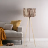 Pratik Ahşap Tripod Krem Ayaklı Ağaç Desenli Silindir Başlıklı Lambader - 1