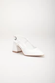 Büyük Numara Rugan Yan Direkli Beyaz Kadın Topuklu Ayakkabı thumbnail 4