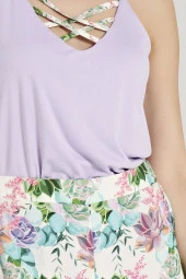 Kadın Lila Pamuklu Çicek Desenli Yaka Detaylı İp Askılı Şort Pijama Takımı - 2