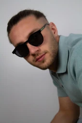 Calvin Klein Jeans CKJ22643S 001 Unisex Güneş Gözlüğü thumbnail 2