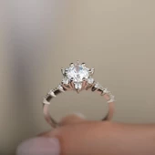 14 Ayar Altın Lotus Çiçeği Yüzük thumbnail 2