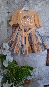 PAMPAL KAVUN RENGİ KIZ ÇOCUK ELİBİSESİ - 2