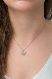 925 Ayar Buzlu Çiçek  Kadın Gümüş Kolye thumbnail 1