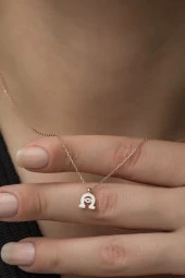 925 Ayar Minimal At Nalı Kolye Kadın Gümüş Kolye thumbnail 2