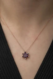 925 Ayar Mor Lotus Çiçeği Kolye Kadın Gümüş Kolye thumbnail 3