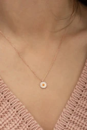 925 Ayar Minik Papatya Kadın Gümüş Kolye thumbnail 2