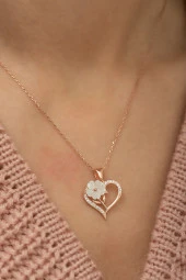 925 Ayar Manolya Çiçeği Kalp Kadın Gümüş Kolye thumbnail 3