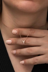 925 Ayar Harf Kolye 3 Boyutlu Y Harfi Kadın Gümüş Kolye thumbnail 1