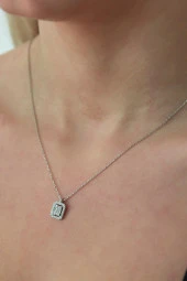 925 Ayar Baget Taşlı Tektaş Kolye Kadın Gümüş Kolye thumbnail 2