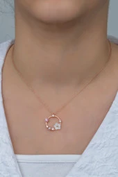 925 Ayar Gümüş Pembe Taşlı Daire Manolya Çiçeği Kolye thumbnail 1